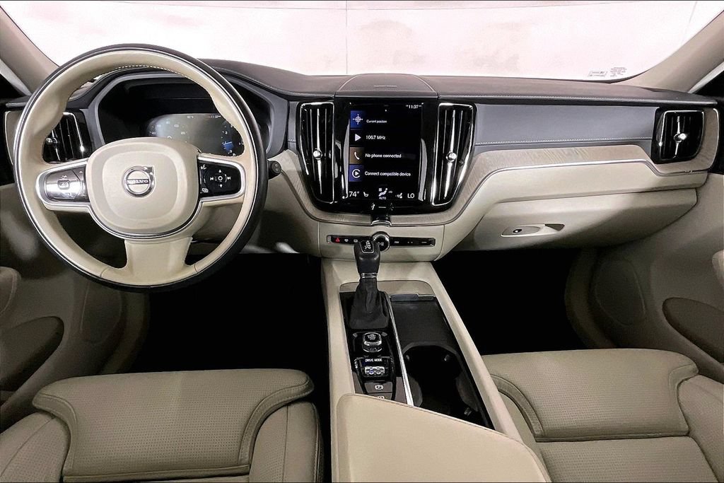 Used 2021 Volvo XC60 T6 Inscription w/ Advanced Package AWD/4WD image 14