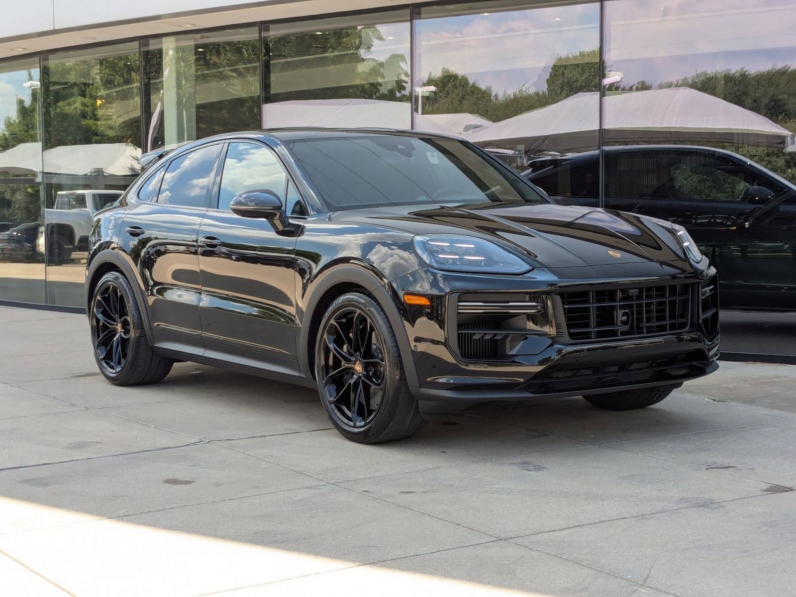 New 2026 Porsche Cayenne Turbo GT image 7