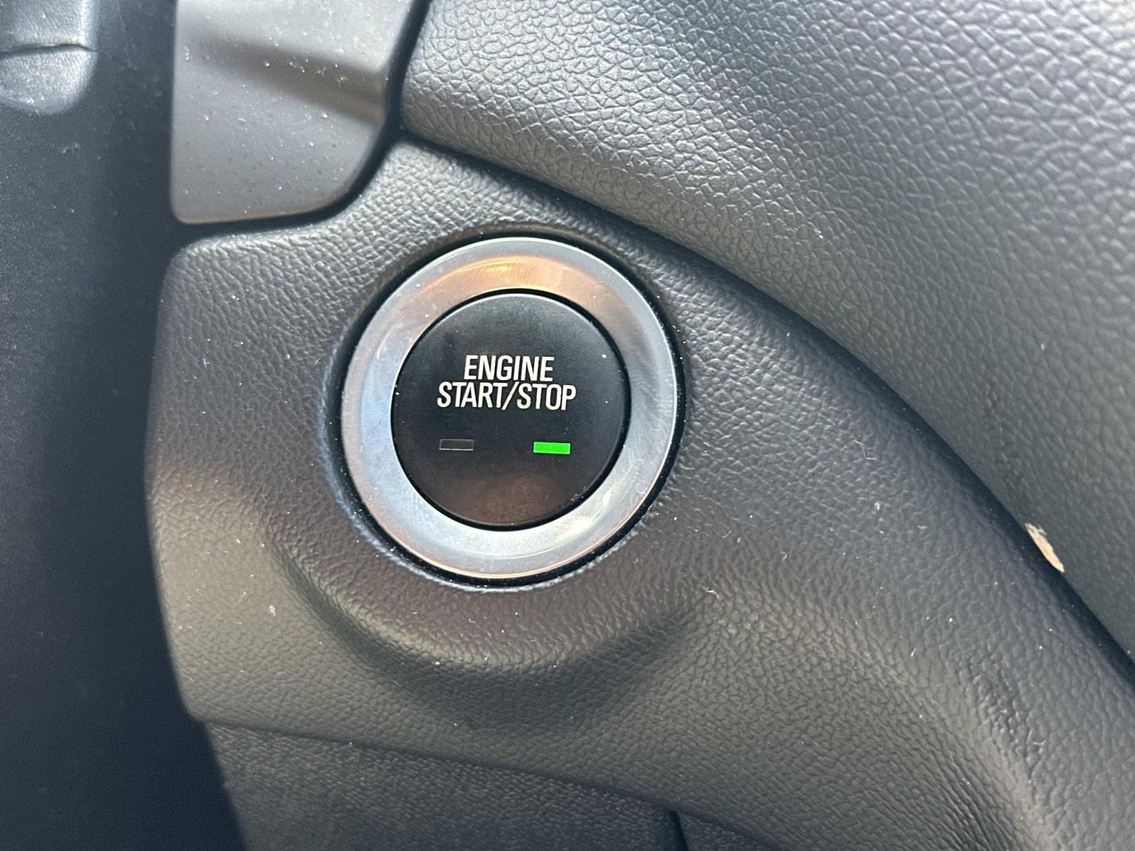 Used 2019 Chevrolet Equinox LT w/ Sun & Navigation Package FWD image 27