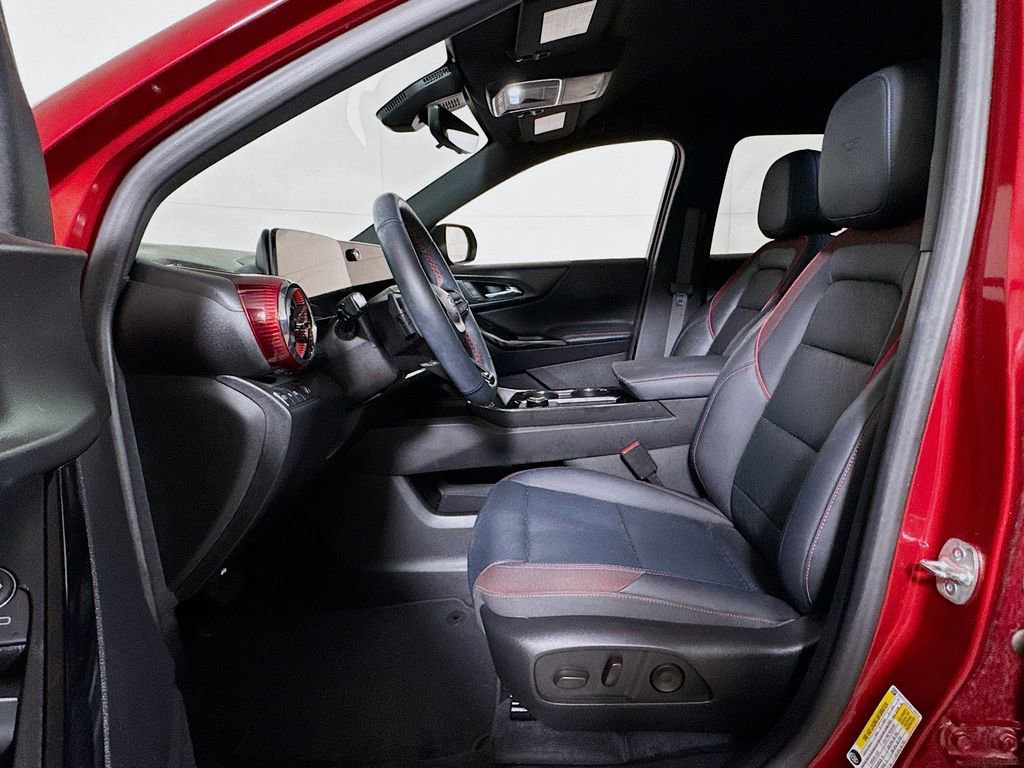 Certified 2025 Chevrolet Equinox RS w/ Safety and Technology Package FWD image 19