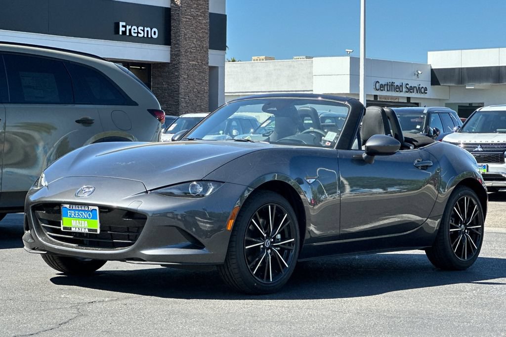 New 2026 MAZDA MX-5 Miata Grand Touring w/ Weather Package RWD image 9