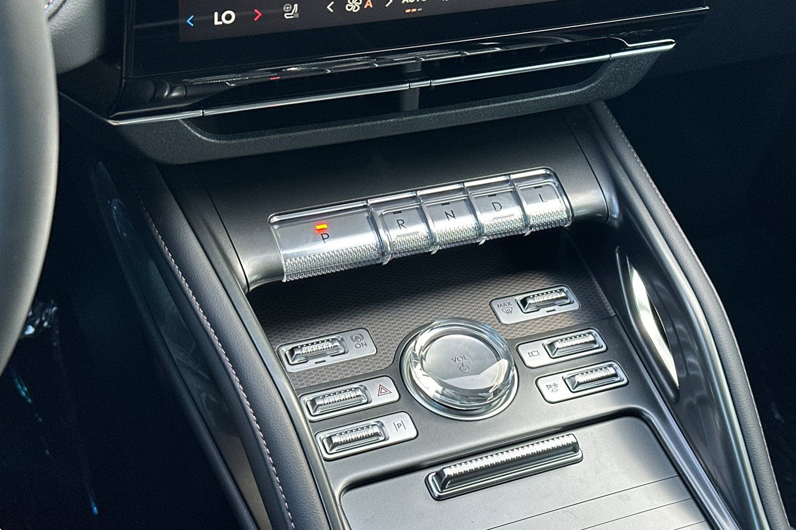 New 2026 Lincoln Nautilus Premier w/ Jet Appearance Package image 20