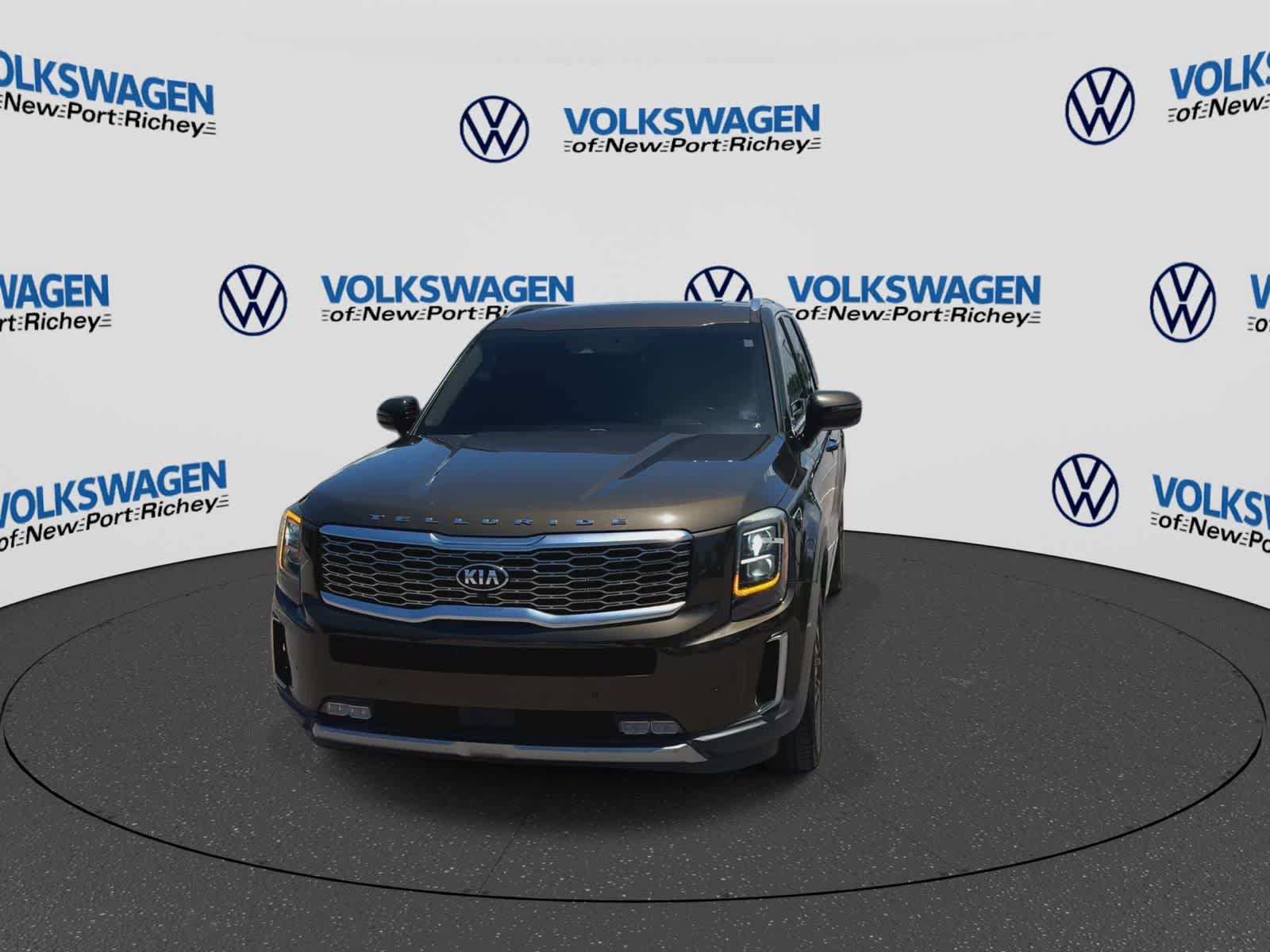 Used 2020 Kia Telluride SX w/ SX Prestige Package AWD/4WD image 3