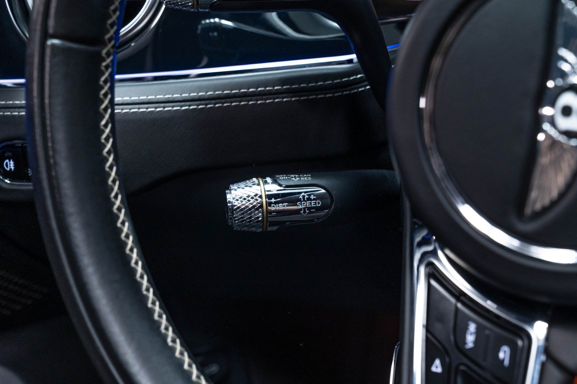 Used 2020 Bentley Flying Spur W12 AWD/4WD image 53