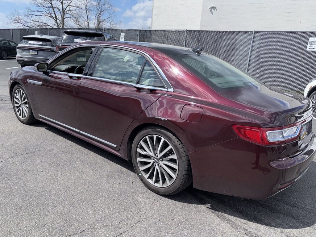Used 2020 Lincoln Continental w/ Premium Package image 10