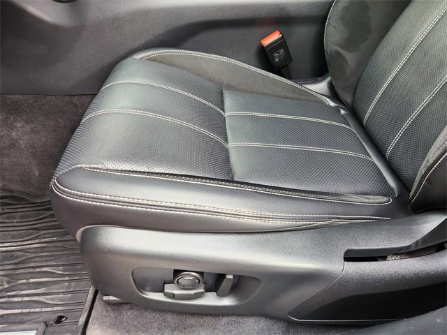 Used 2022 Land Rover Range Rover Velar R-Dynamic S image 25