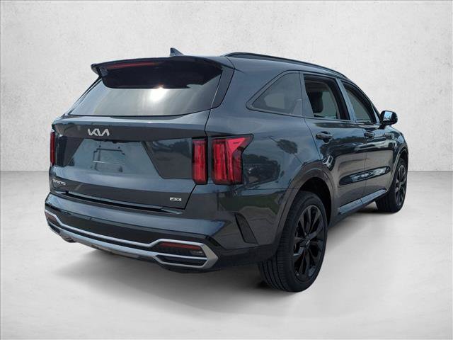 Used 2023 Kia Sorento SX AWD/4WD image 5