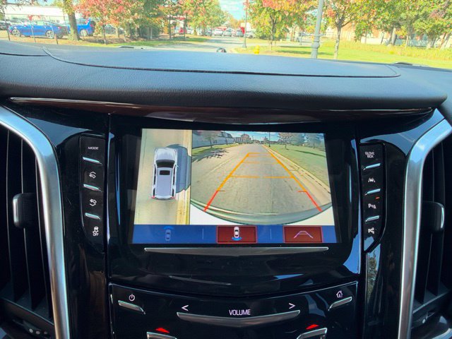 Used 2020 Cadillac Escalade Luxury AWD/4WD image 38