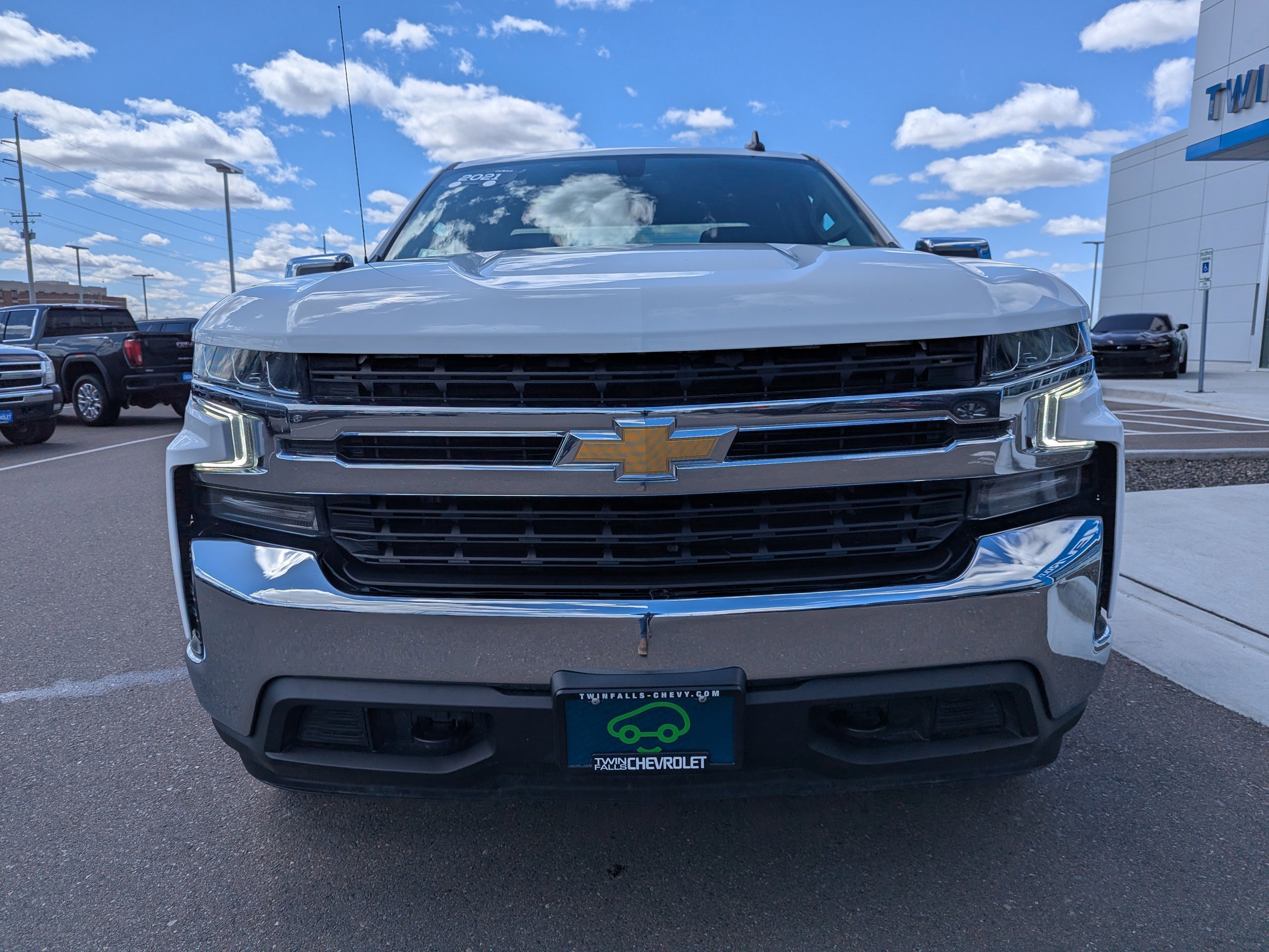 Certified 2021 Chevrolet Silverado 1500 LT w/ Bed Protection Package AWD/4WD image 5