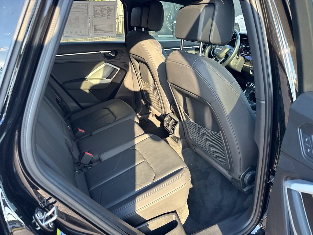 Used 2020 Audi Q3 2.0T Premium w/ Convenience Package AWD/4WD image 50