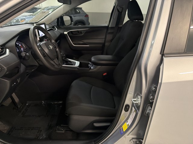 Used 2023 Toyota RAV4 LE FWD image 15