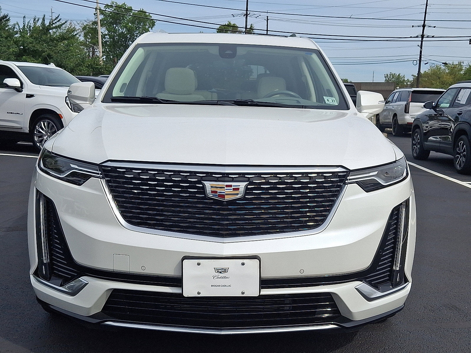 Certified 2023 Cadillac XT6 Premium Luxury w/ Technology Package image 8