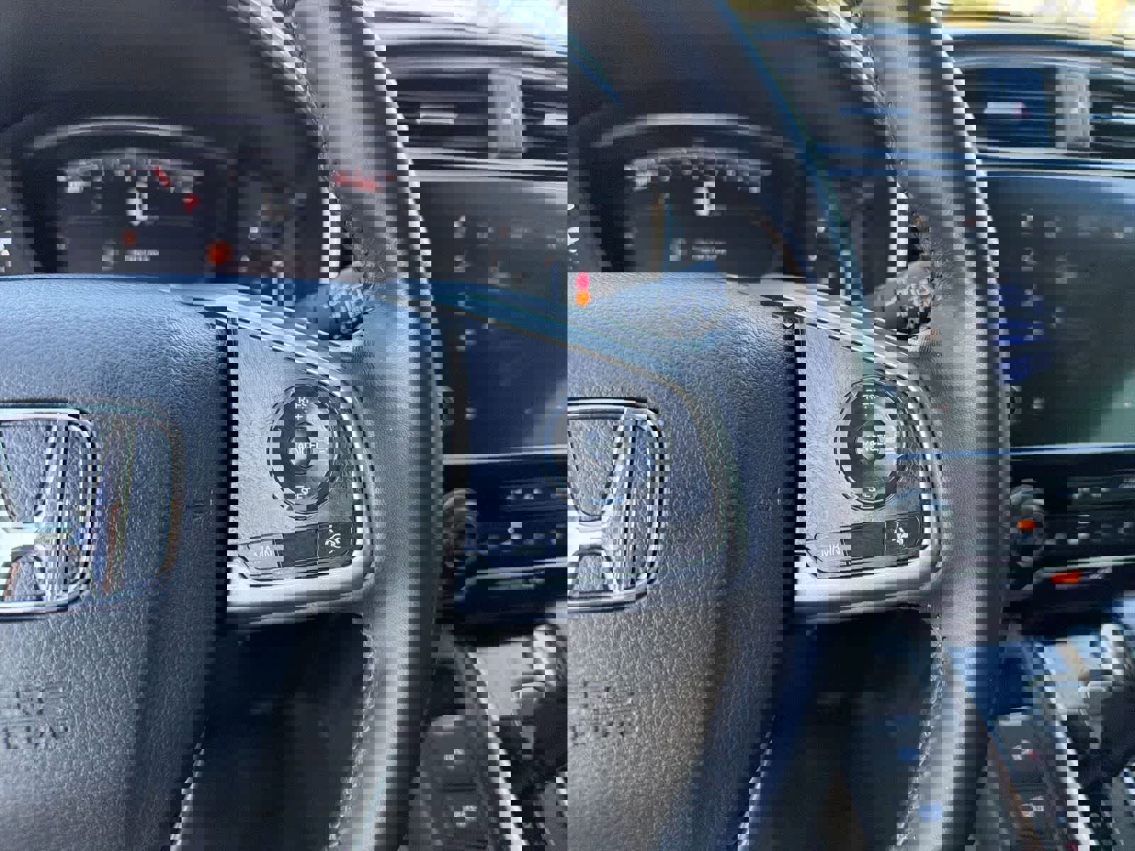 Used 2020 Honda CR-V EX-L image 29