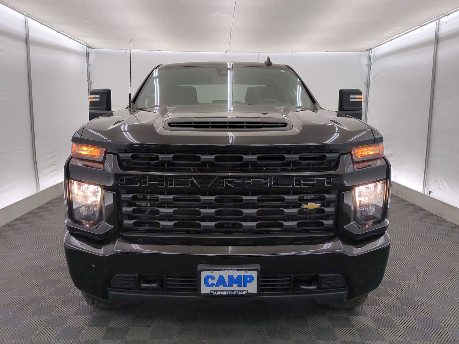 Used 2023 Chevrolet Silverado 2500 Custom w/ Custom Value Package image 9