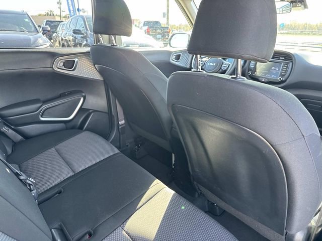 Used 2024 Kia Soul LX w/ Option Group 015 image 23