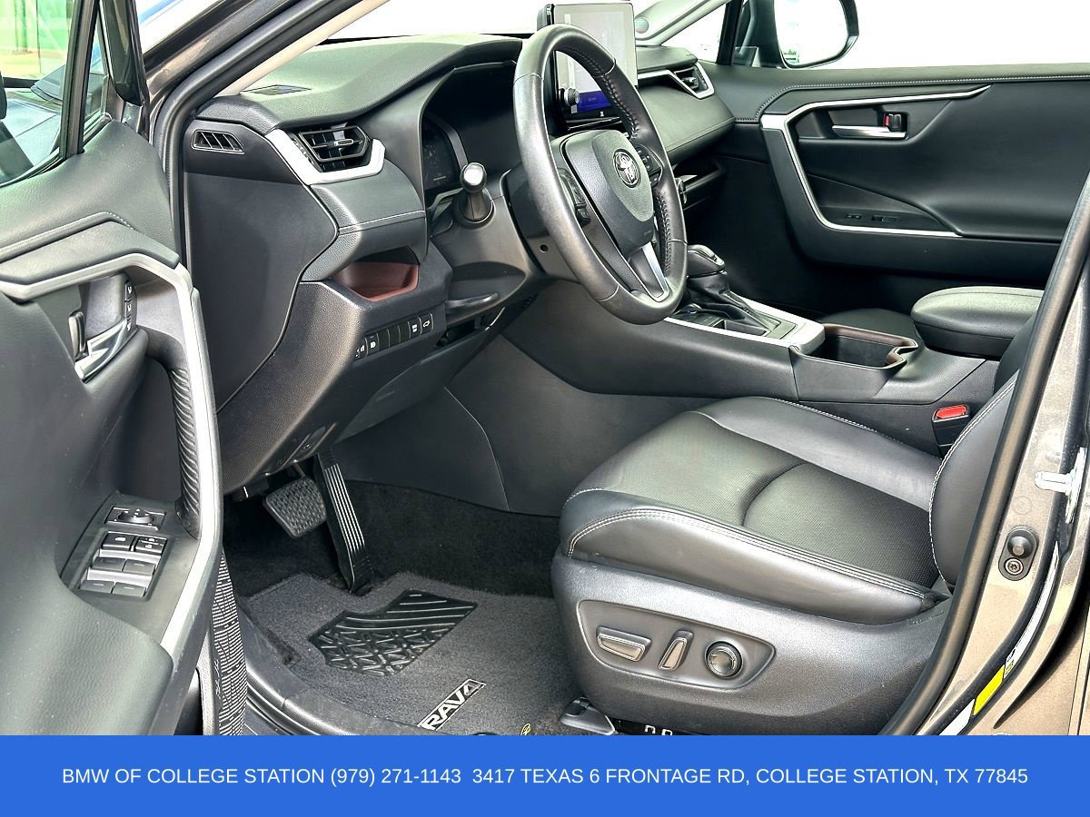 Used 2024 Toyota RAV4 Limited FWD image 10