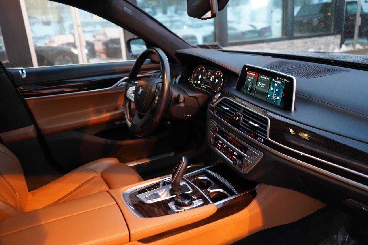 Used 2018 BMW 750i xDrive image 84