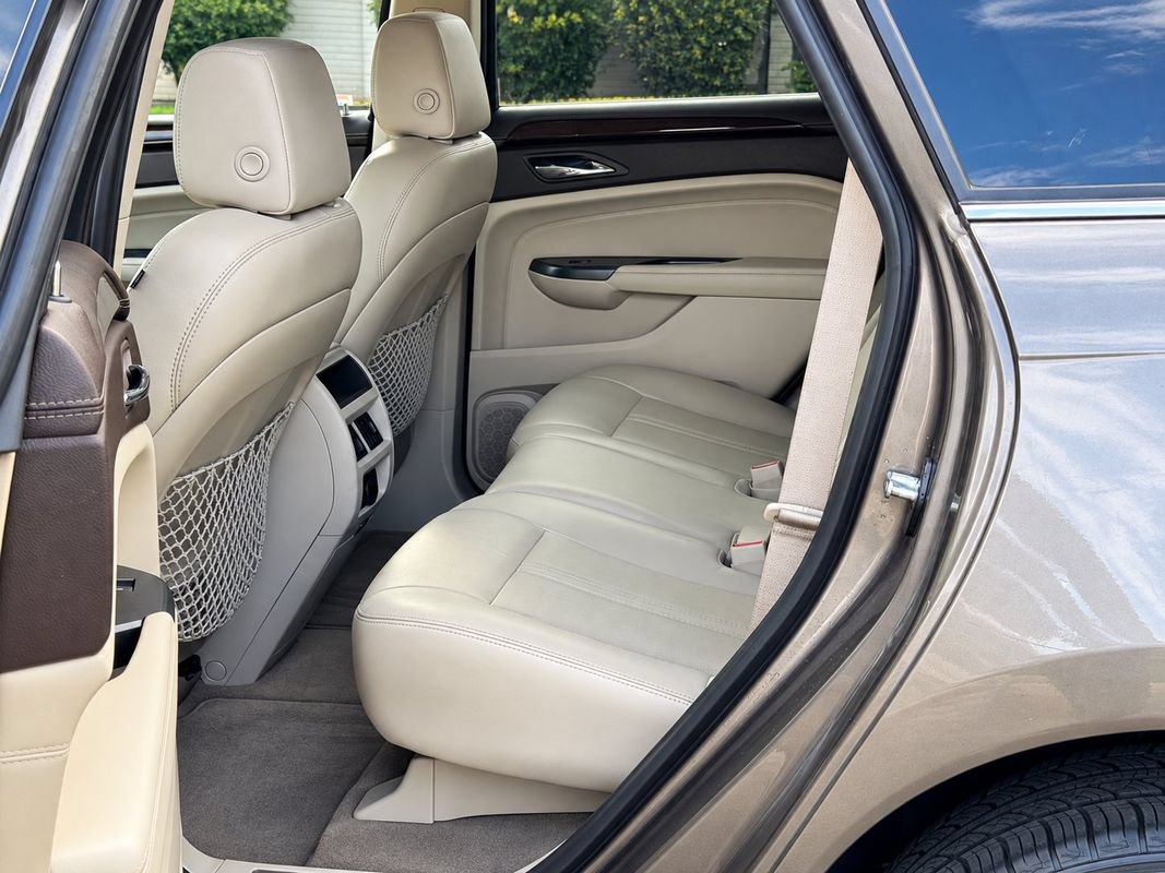 Used 2012 Cadillac SRX Luxury AWD/4WD image 18
