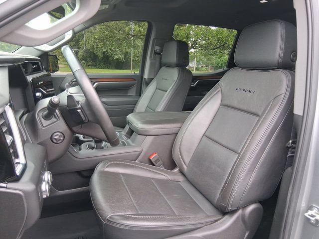 Used 2025 GMC Sierra 1500 Denali AWD/4WD image 13
