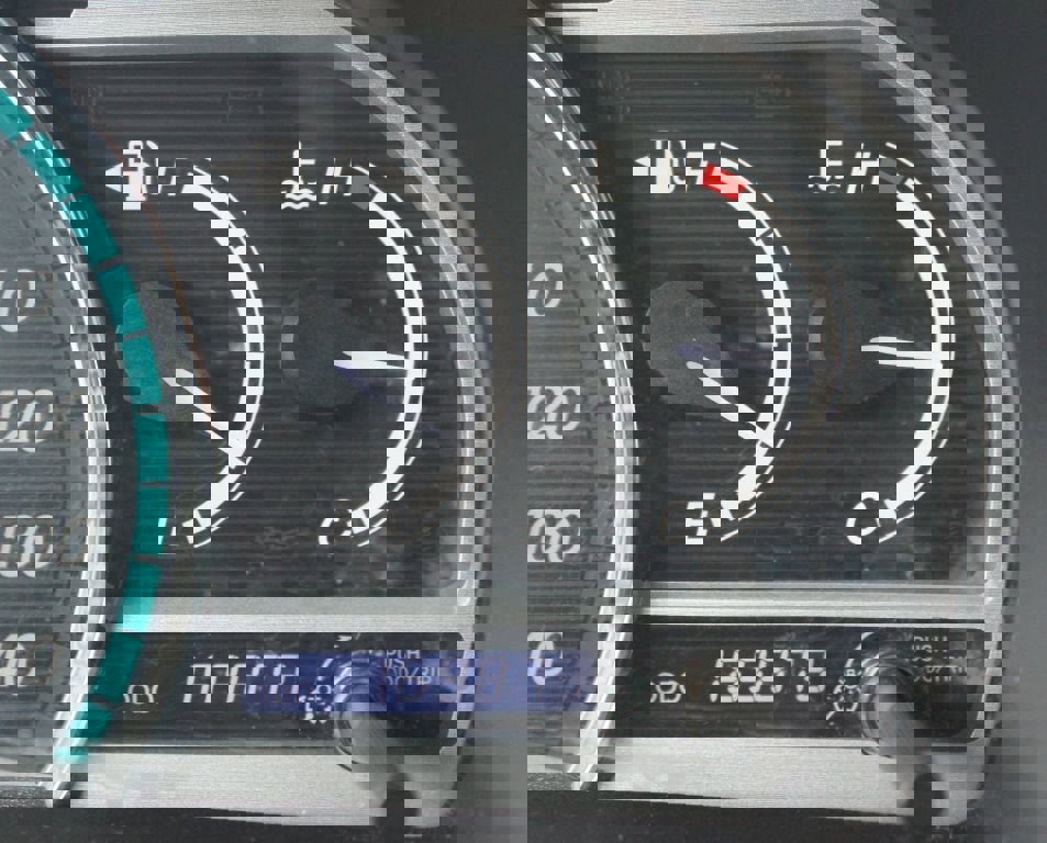 Used 2013 Toyota Venza LE FWD image 4