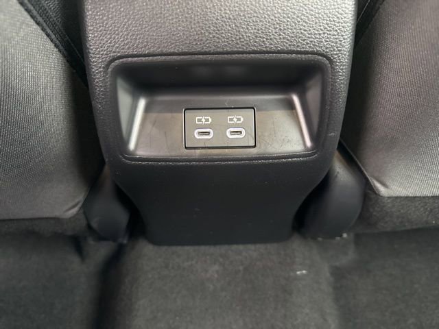 Used 2024 Toyota Corolla SE w/ SE Premium Package image 27