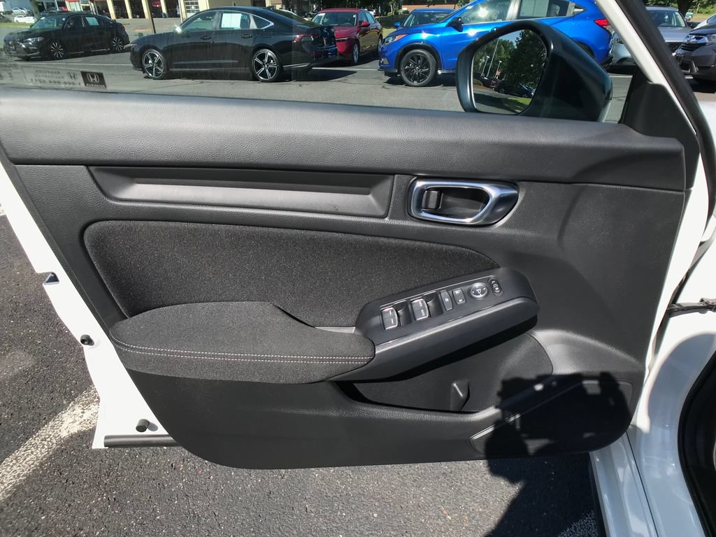 Certified 2025 Honda Civic Sport image 17