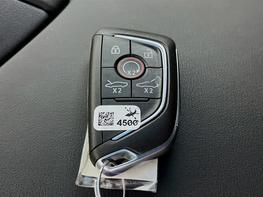 Used 2024 Chevrolet Corvette Stingray Preferred Cpe w/ 2LT RWD image 38