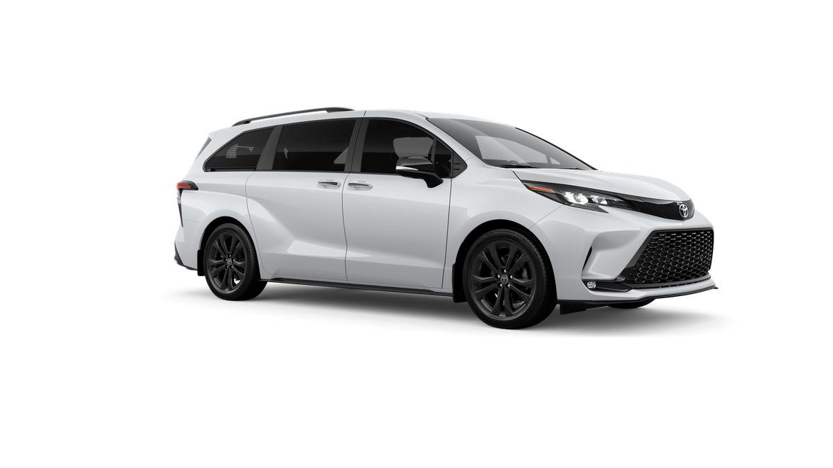 New 2026 Toyota Sienna XSE FWD image 16