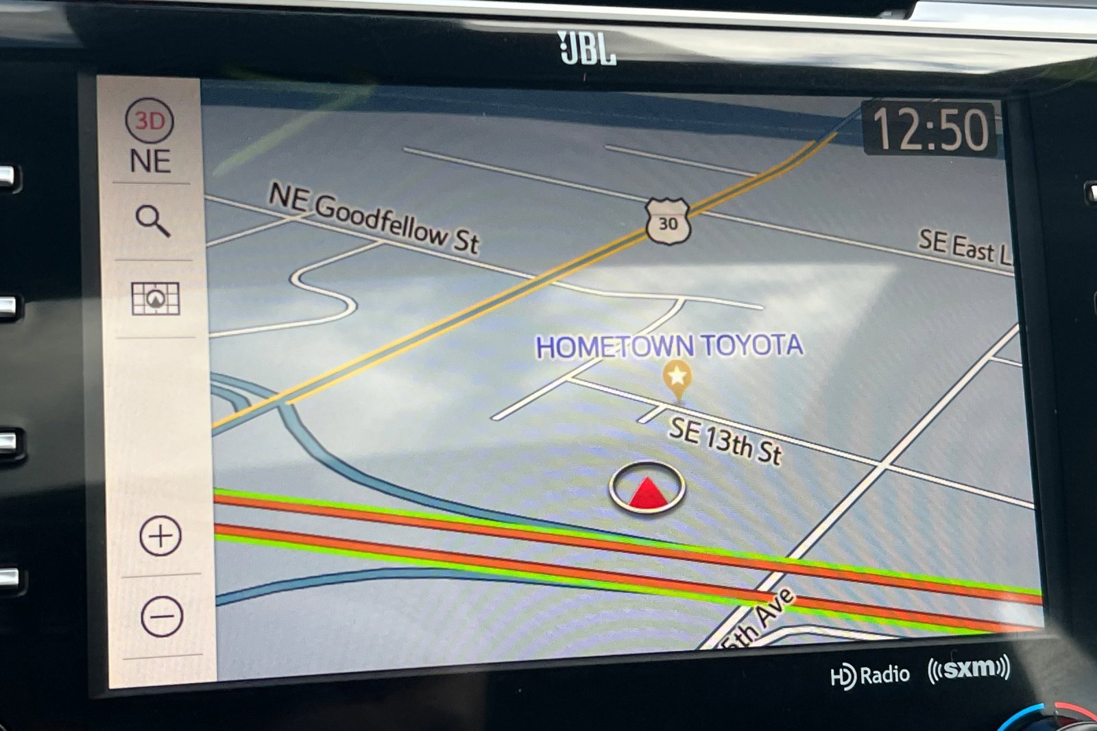 Certified 2020 Toyota Camry XLE w/ Sunroof Package image 15