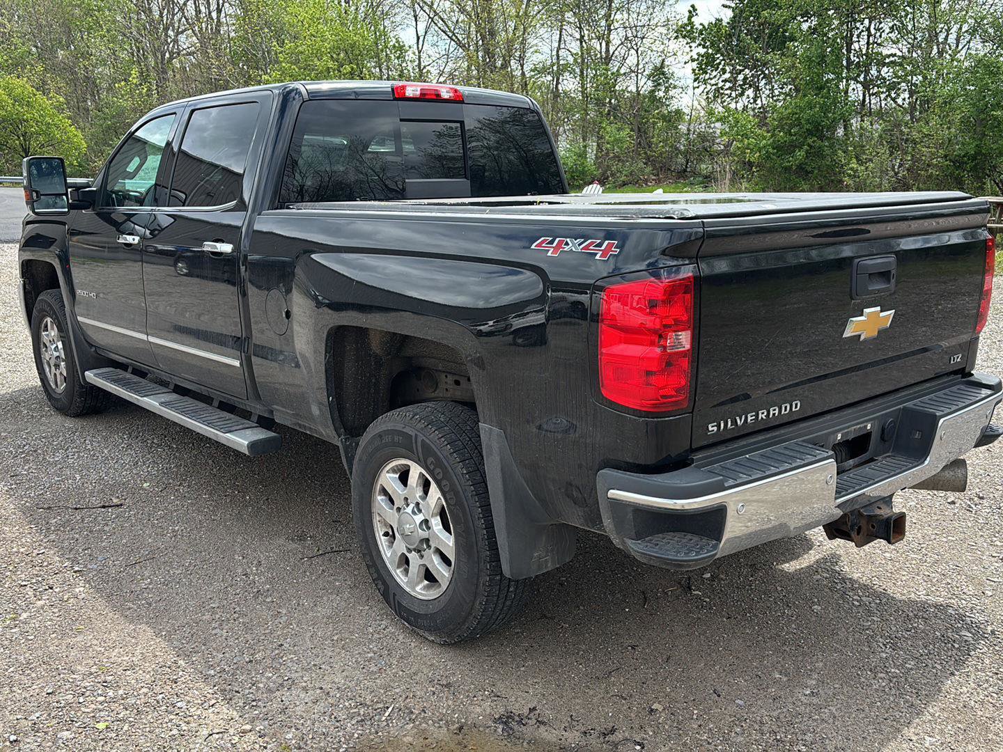 Used 2015 Chevrolet Silverado 2500 LTZ w/ Duramax Plus Package AWD/4WD image 3