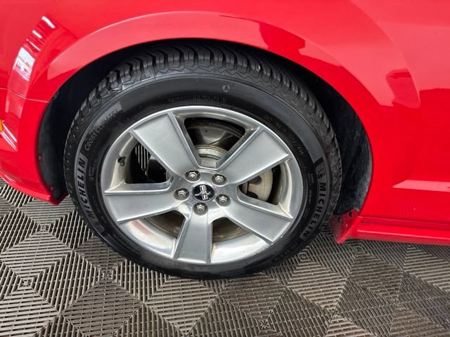Used 2007 Ford Mustang GT Premium RWD image 25