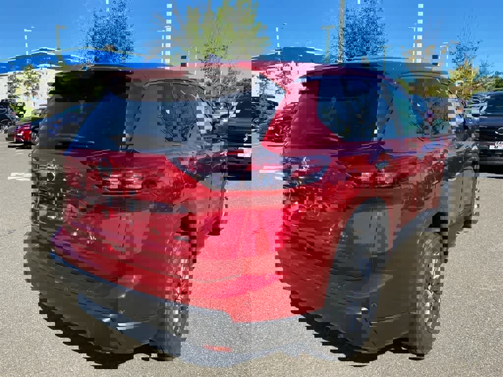 New 2026 Nissan Rogue S image 7