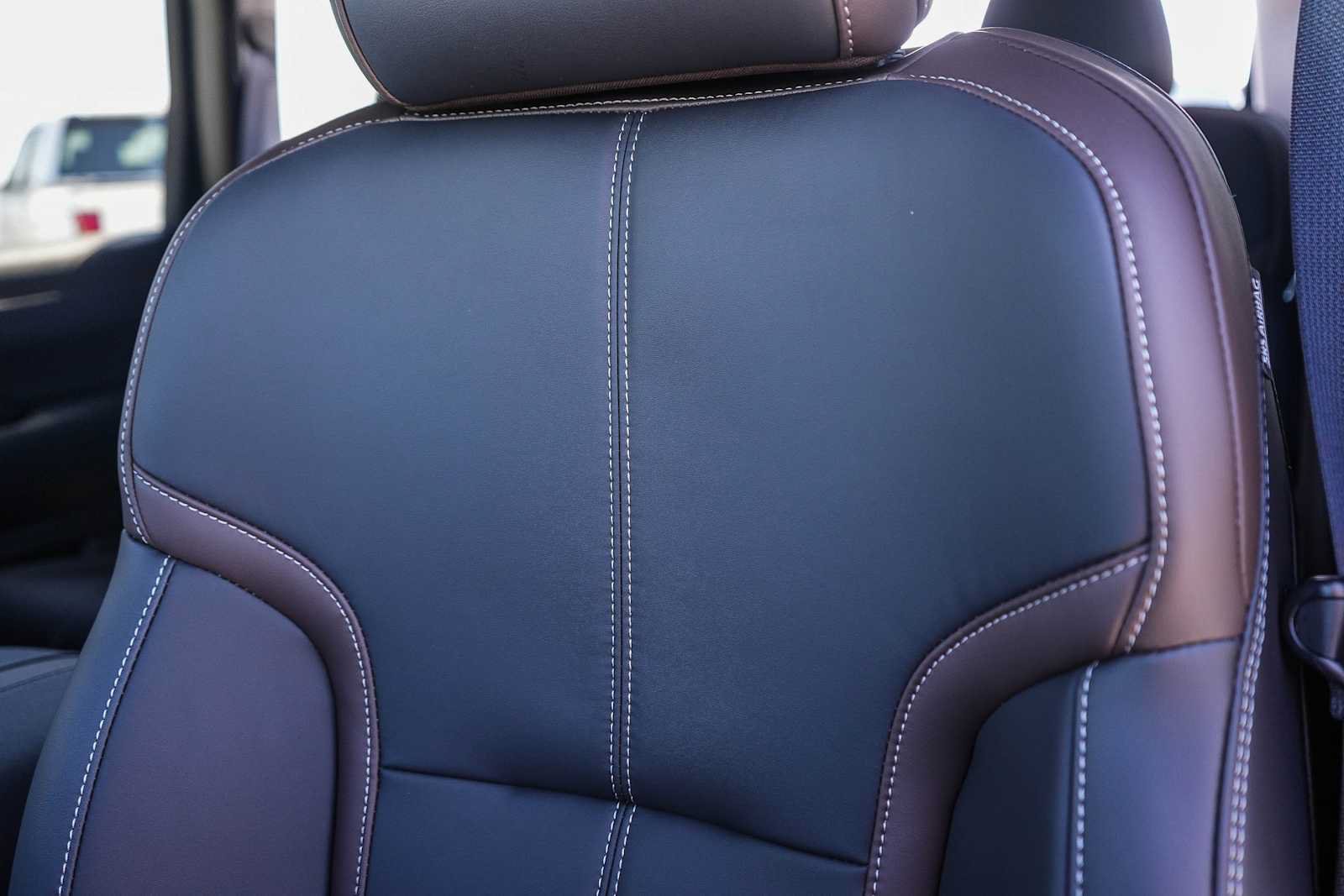 New 2026 Nissan Armada SL w/ Captain's Chari Seat Package AWD/4WD image 28