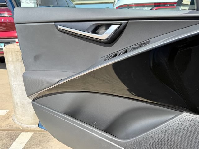 Used 2024 Kia Niro EX FWD image 26