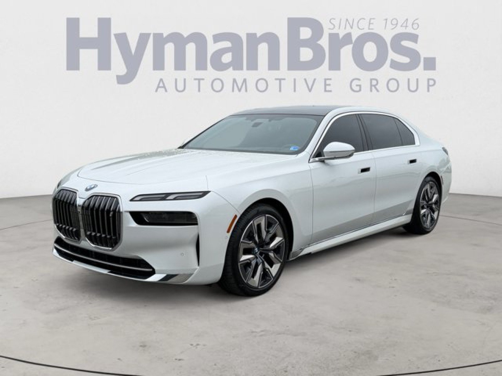 Used 2023 BMW i7 xDrive60 AWD/4WD image 7
