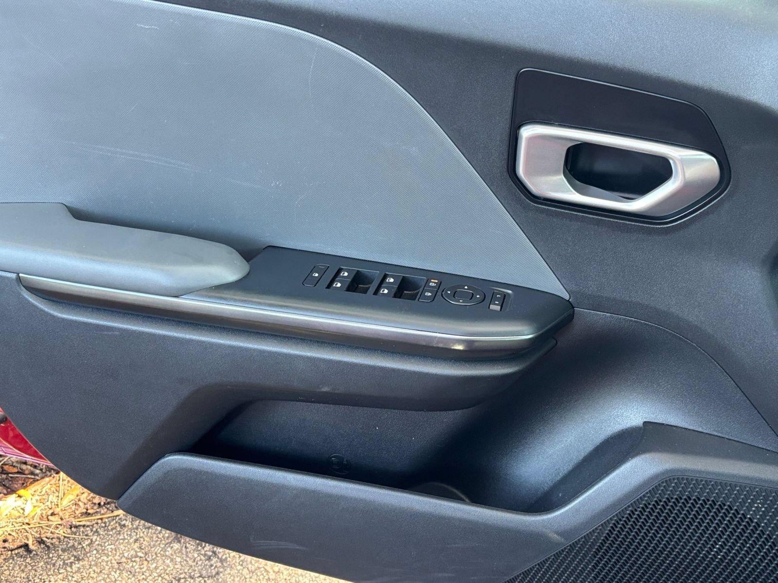 Used 2025 Kia K4 FWD image 18