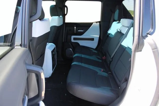 New 2025 GMC Hummer EV 2X image 19