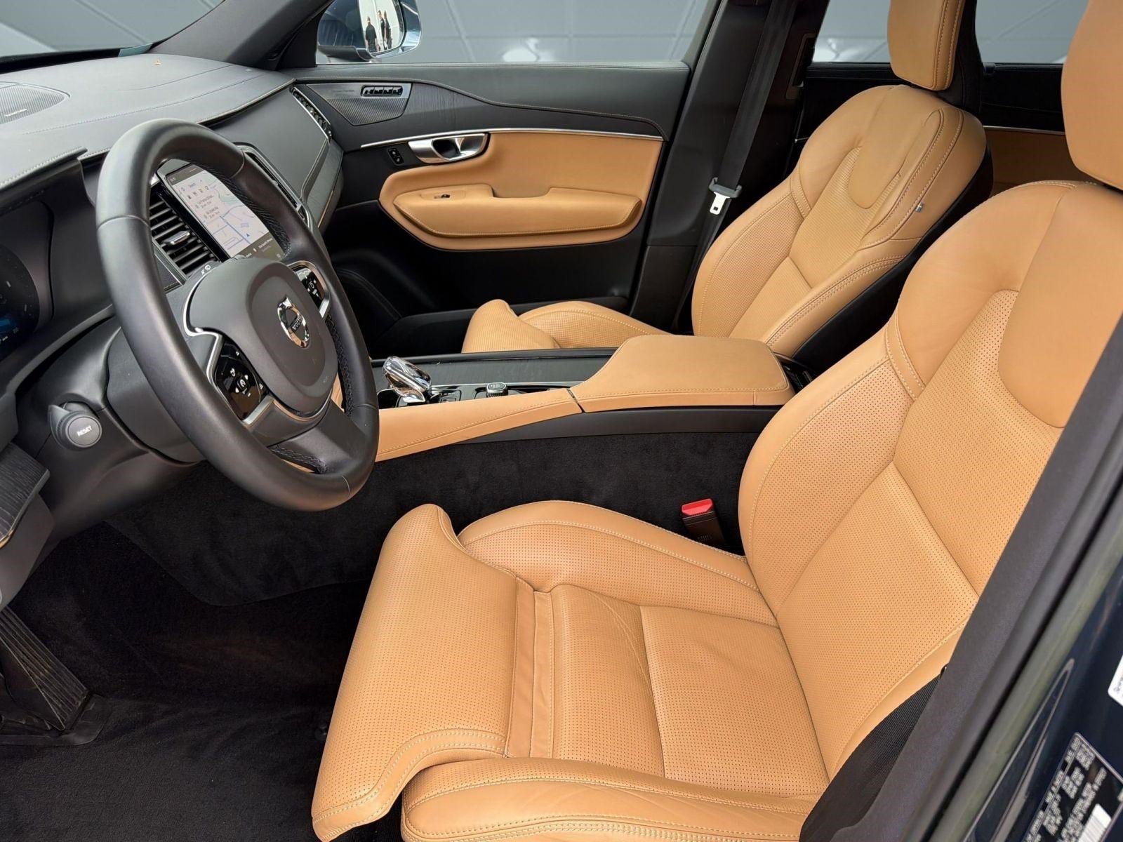 Certified 2023 Volvo XC90 B6 Ultimate w/ Protection Package Premier AWD/4WD image 5