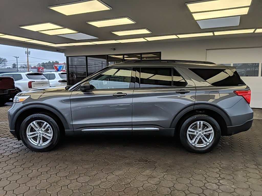 Certified 2023 Ford Explorer XLT image 12
