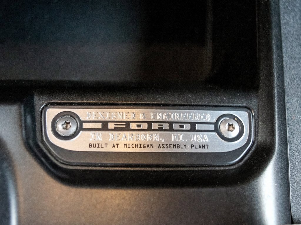 Used 2022 Ford Bronco Black Diamond image 23