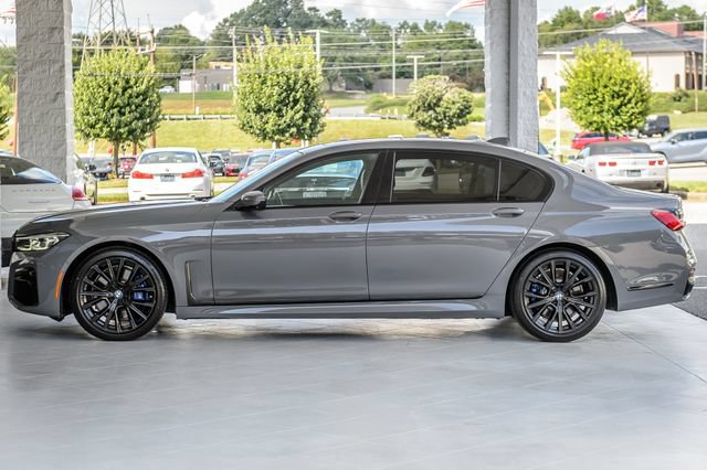 Used 2022 BMW 740i w/ M Sport Package RWD image 56