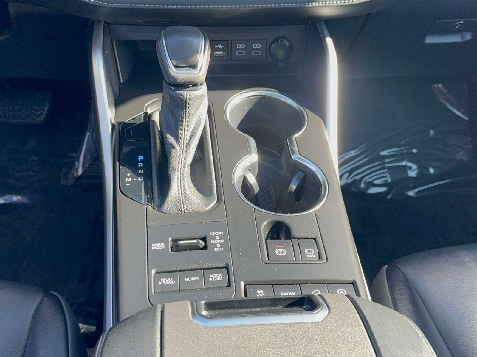 Used 2022 Toyota Highlander XLE image 38