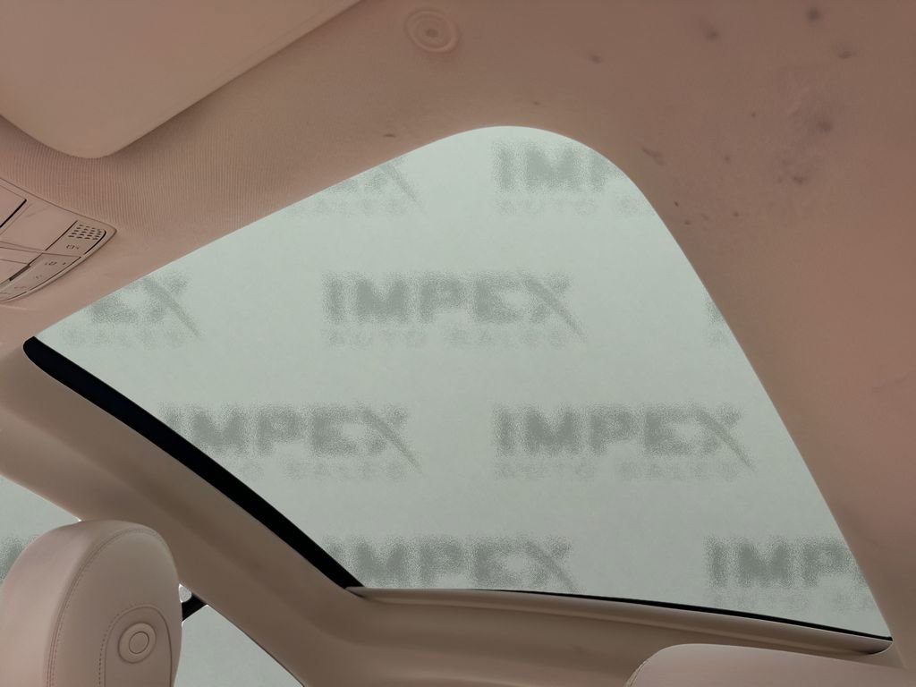 Used 2019 Mercedes-Benz E 450 Coupe w/ AMG Line Package image 11