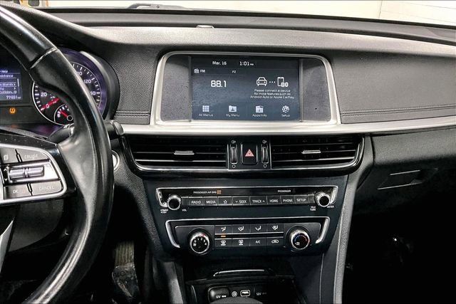 Used 2020 Kia Optima S image 4