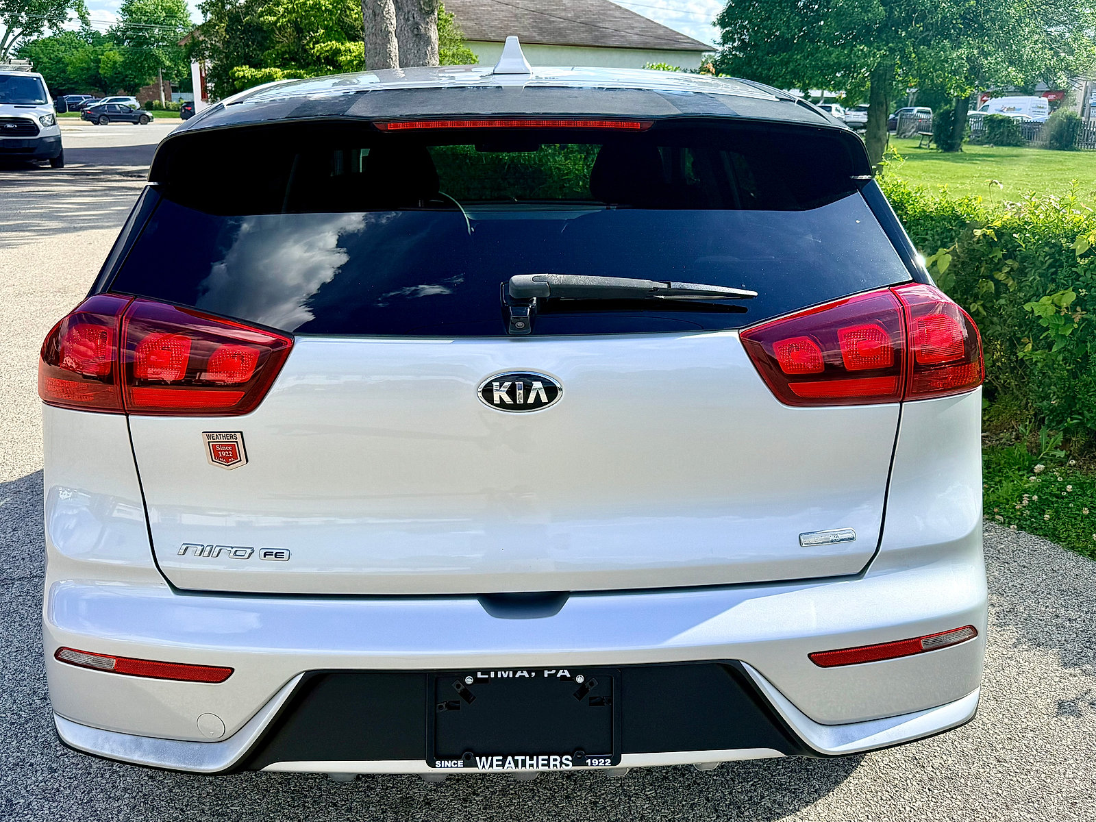 Used 2018 Kia Niro FE FWD image 5