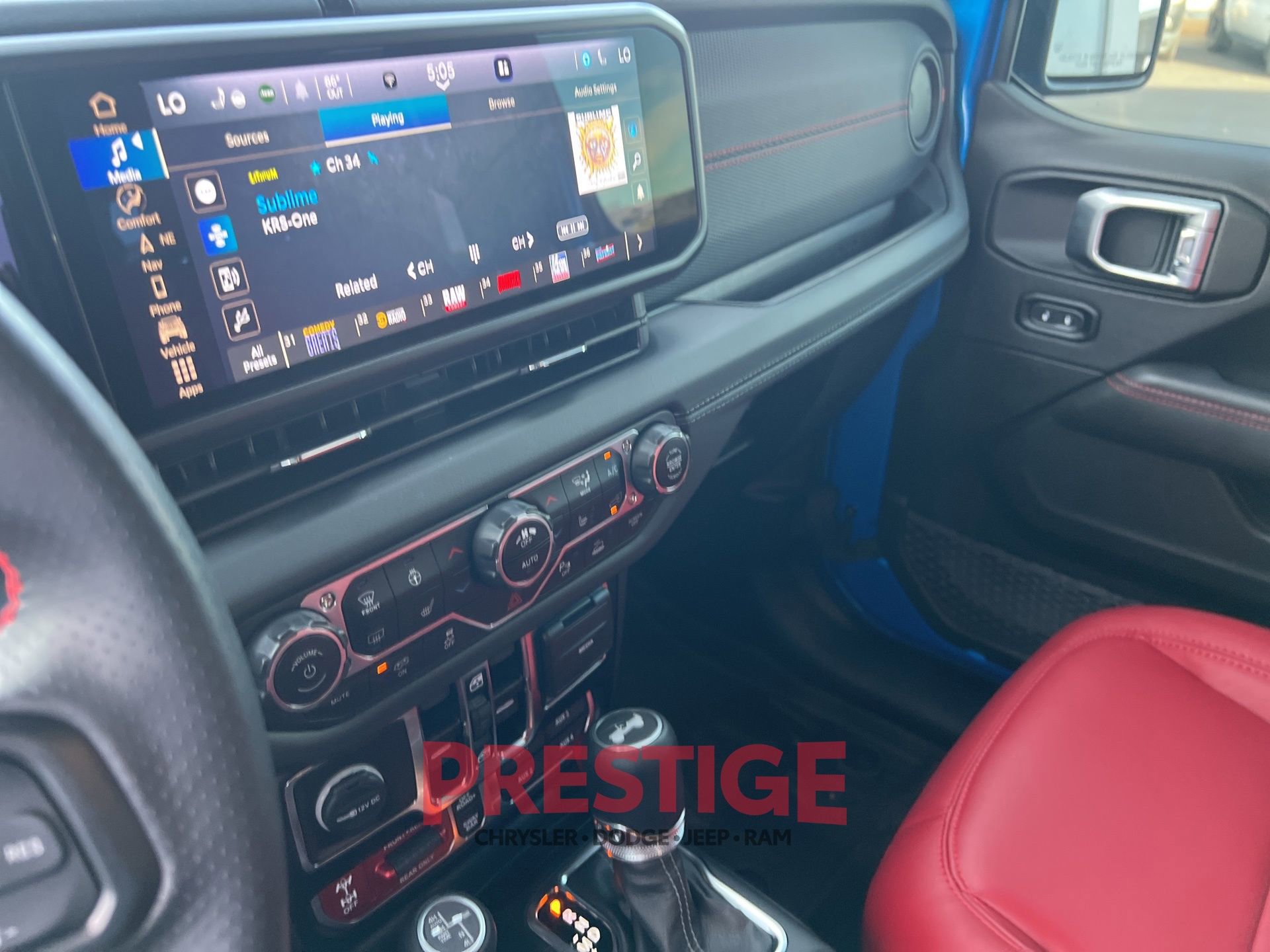 Used 2024 Jeep Wrangler Unlimited Rubicon 392 AWD/4WD image 37