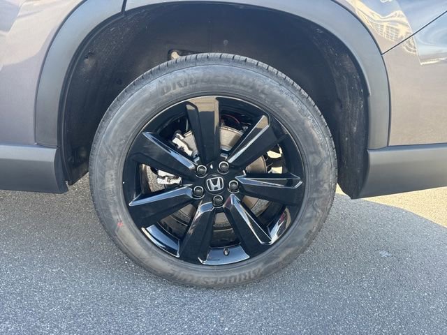 Used 2025 Honda Pilot Black Edition image 10