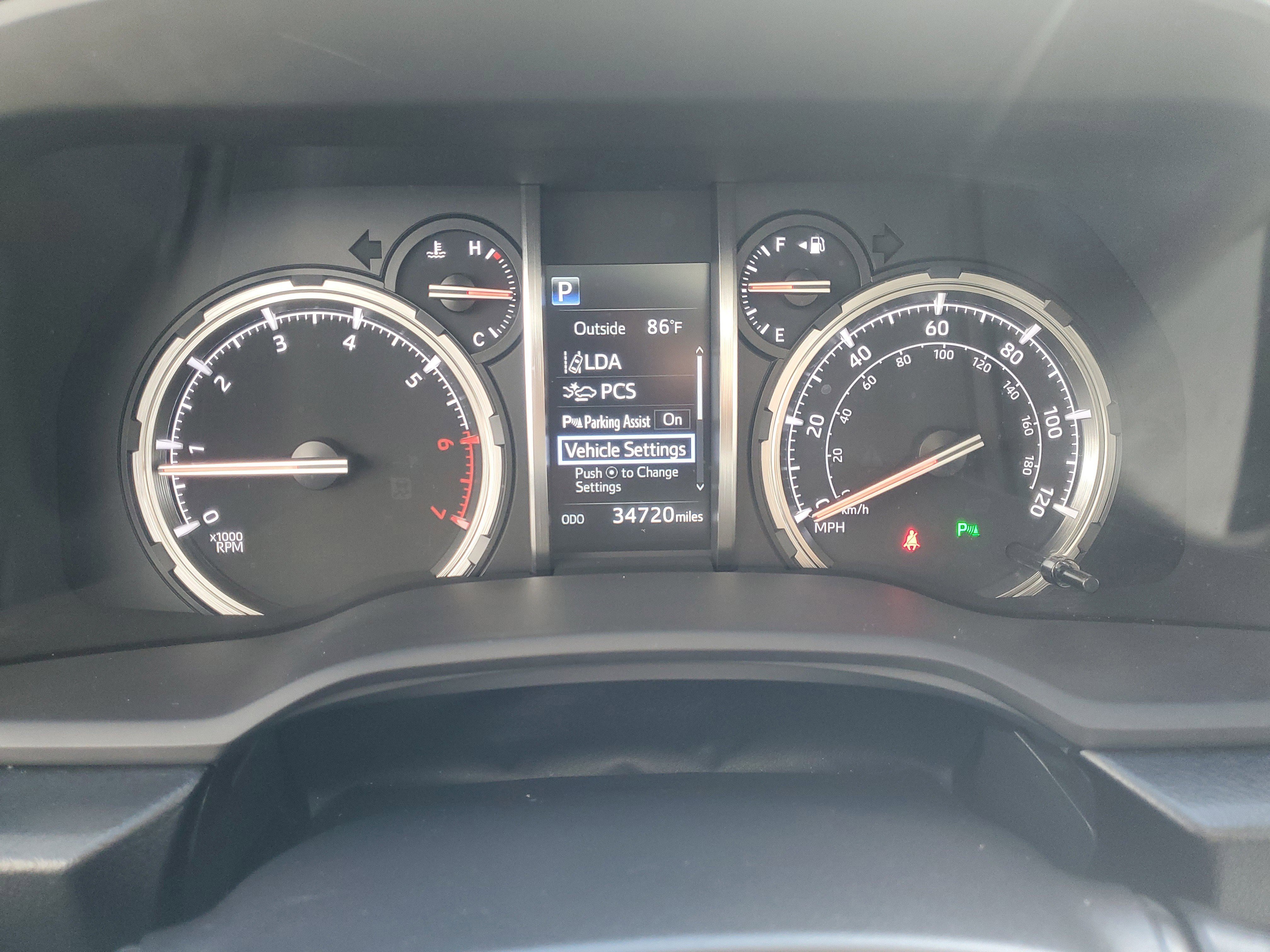 Used 2020 Toyota 4Runner Limited image 24