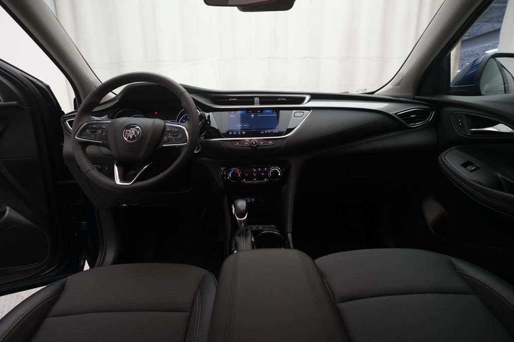 Used 2023 Buick Encore GX Preferred w/ Cold Weather Comfort Package AWD/4WD image 5