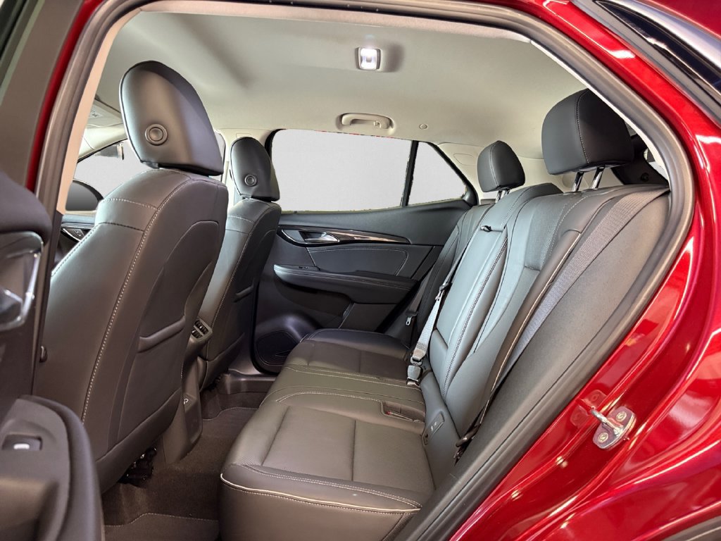 Used 2023 Buick Envision Essence FWD image 26